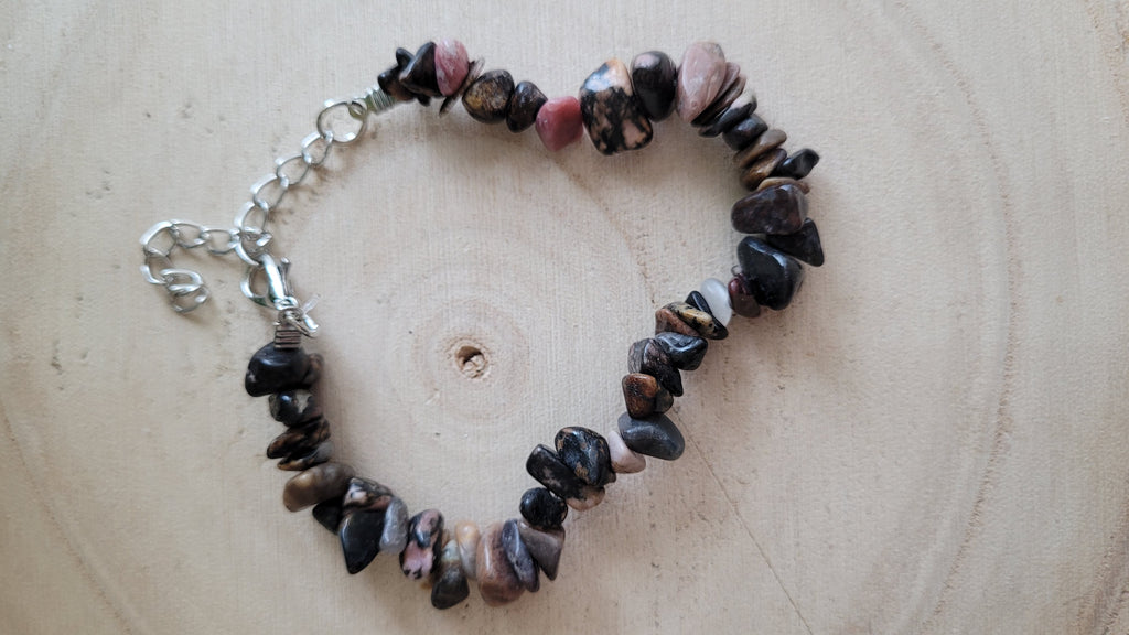 Collier chips en Rhodonite