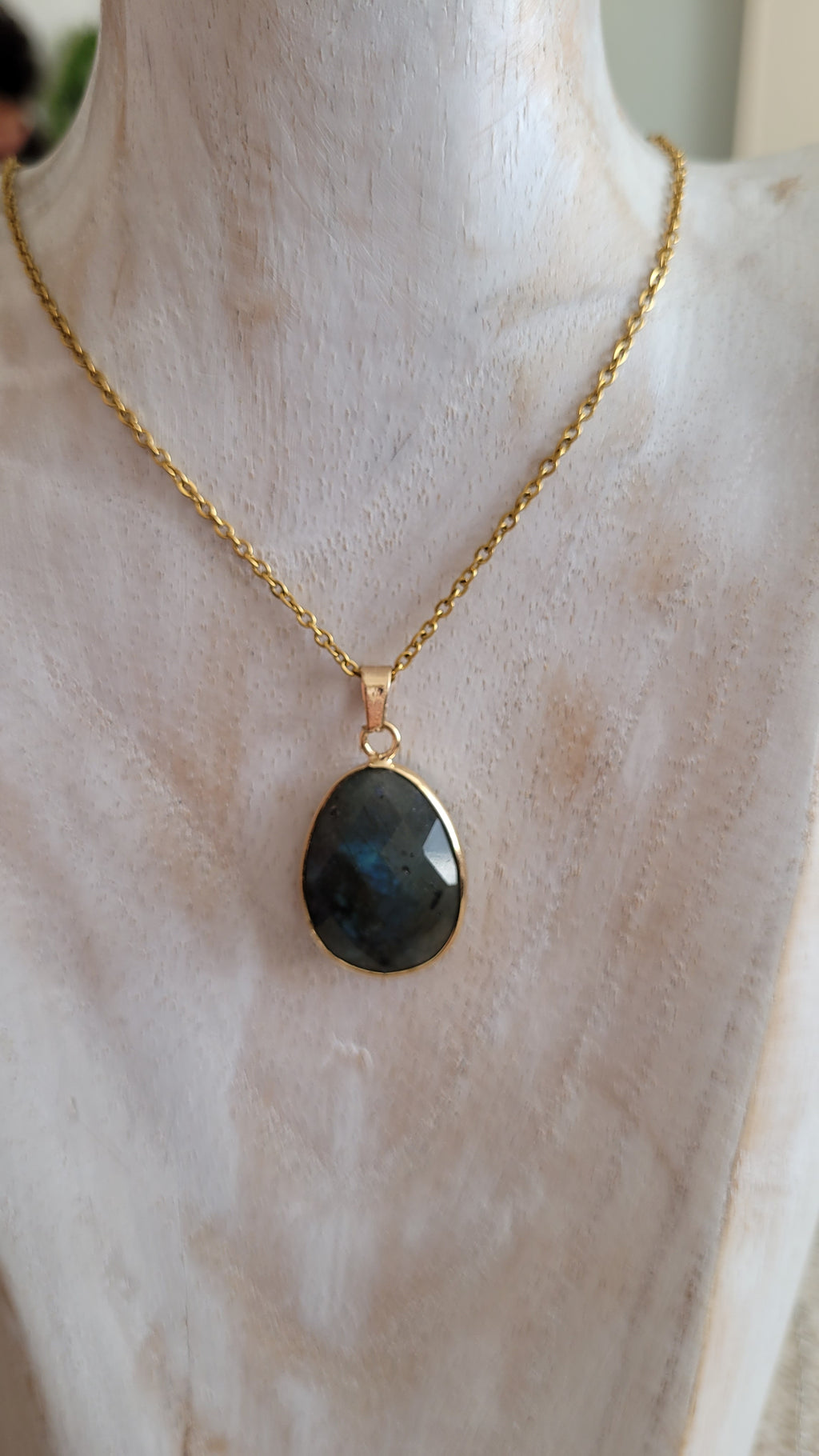 Collier labradorite